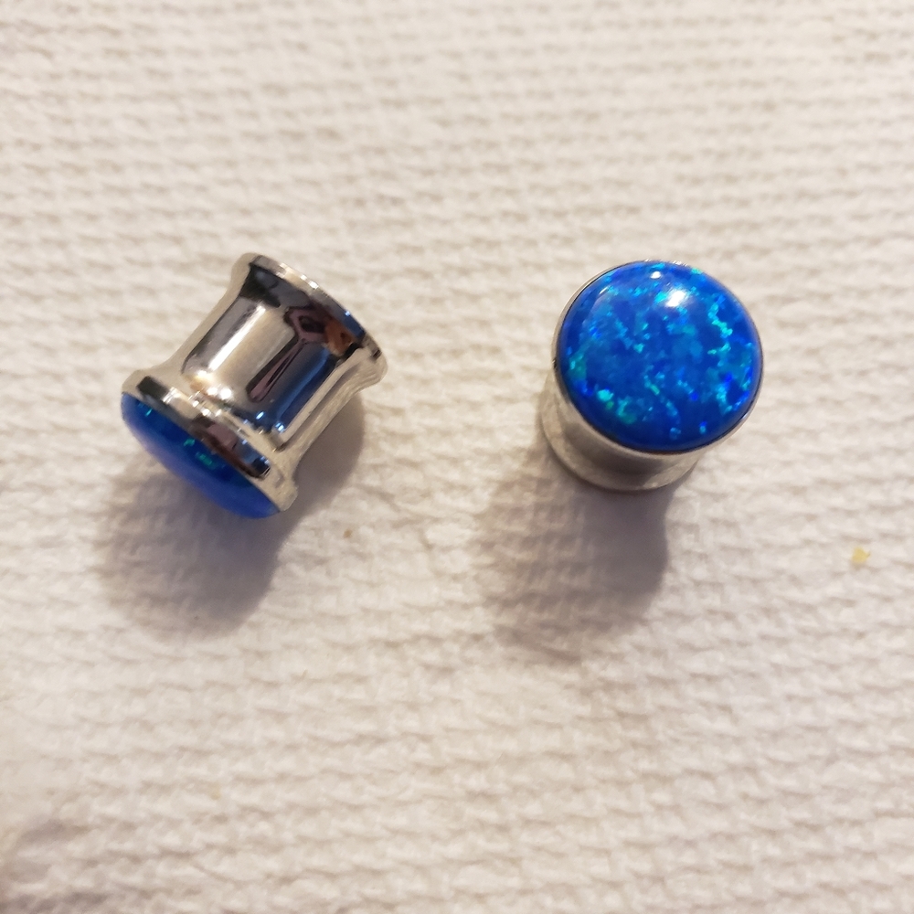 Anatometal Gemmed Plugs 7/16" - Picture 2 of 3
